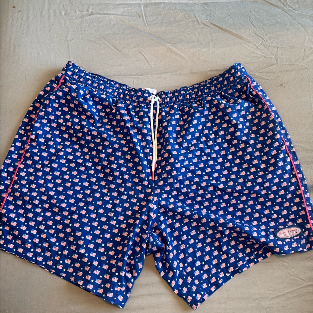 Men's Vineyard Vines American Flag Swim Trunks